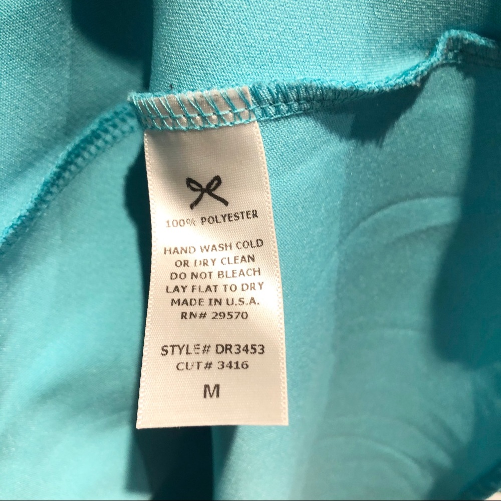 Everly Split Neck Dress - Picture 10 of 10